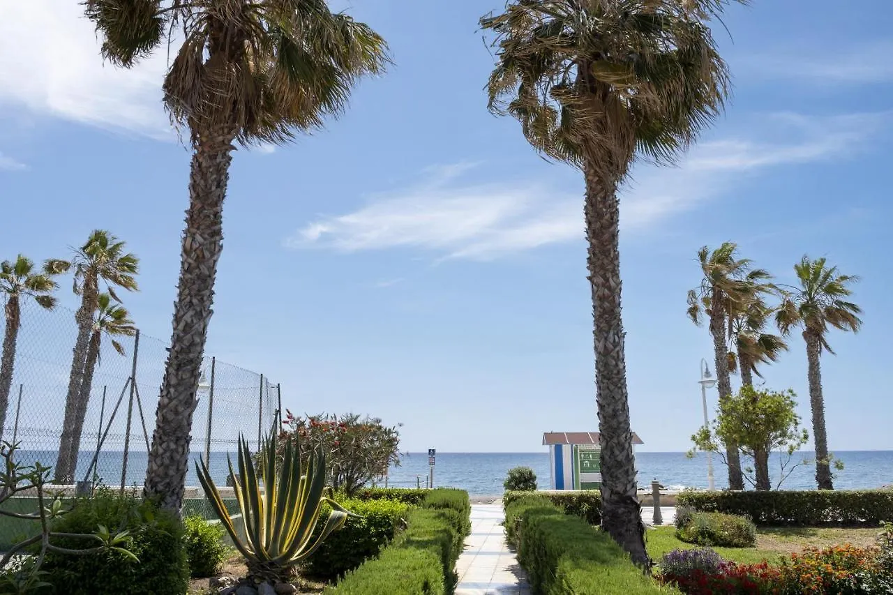 Las Terrazas Primera Linea De Playa Mezquitilla 西班牙